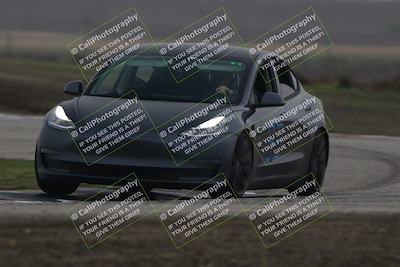 media/Nov-28-2025-Speed SF (Fri) [[b9fcb3577c]]/Blue/Session 3 (Outside Grapevine)/